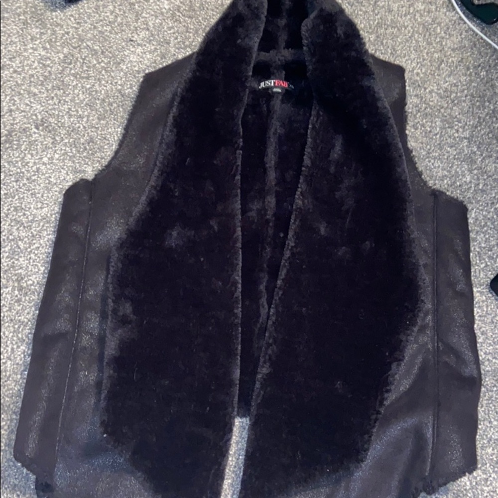 justfab fur vest